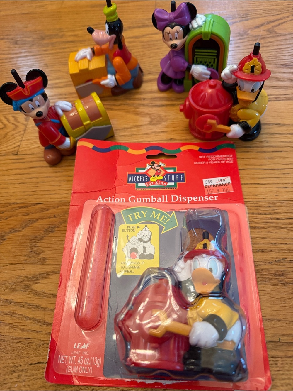 Mickey's Stuff Donald Duck Red Action Gumball Dispensers -Set of 5